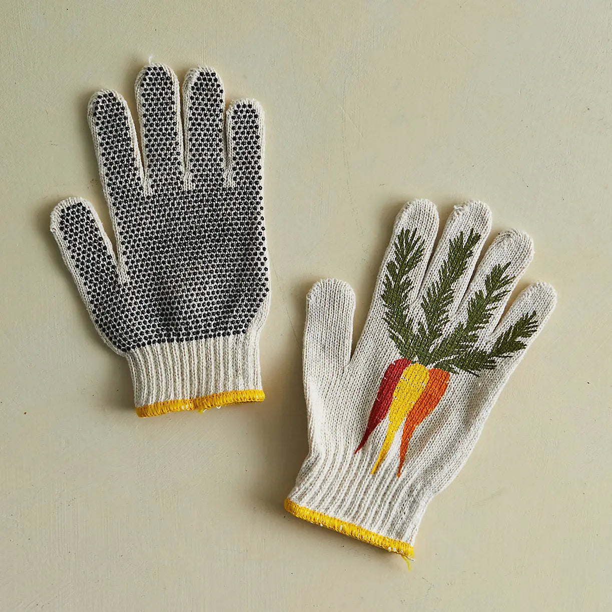 Heirloom Carrots Garden Gloves