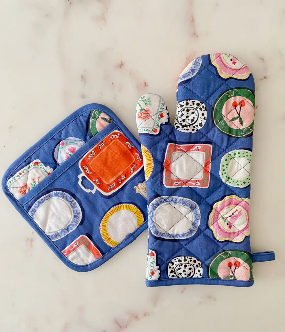 Dishes Oven Mitt & Pot Holder Set